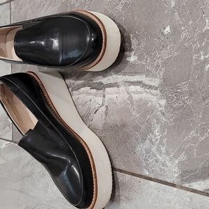 Sol Sana platform black patent leather shoes in size 6.5